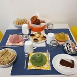 Casa Valentone Bed & Breakfast 3*