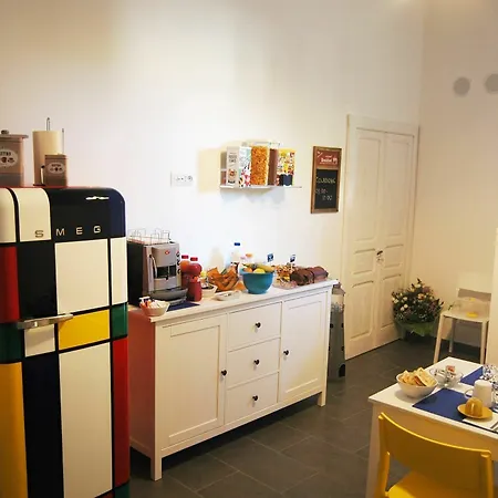 Casa Valentone 마리나디카메로타